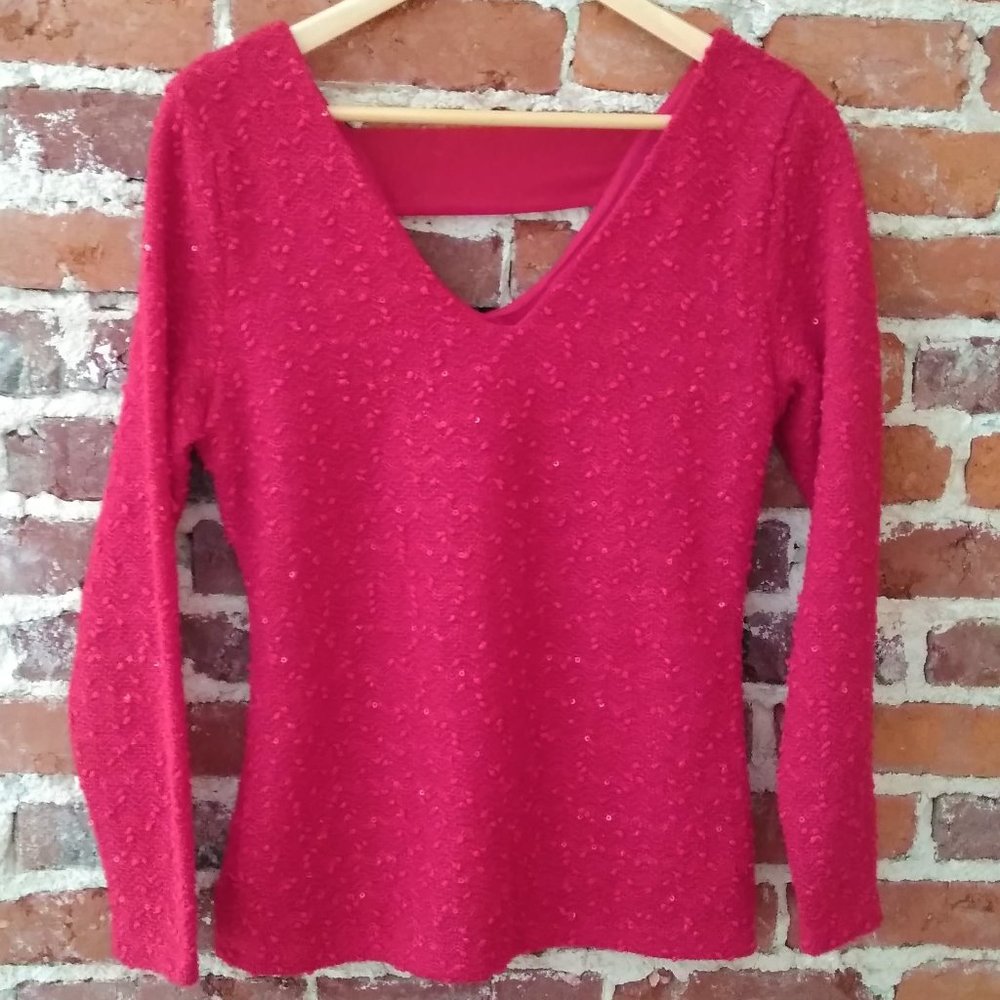 Jennifer Lopez V-Neck, Red Shirt; Size M